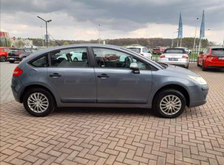 Citroën - C4