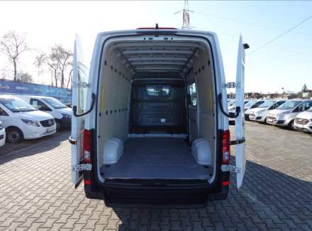 Volkswagen - Crafter