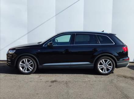 Audi - Q7