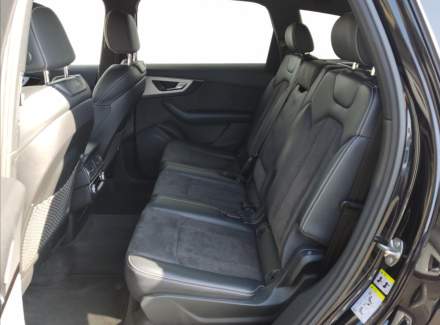 Audi - Q7