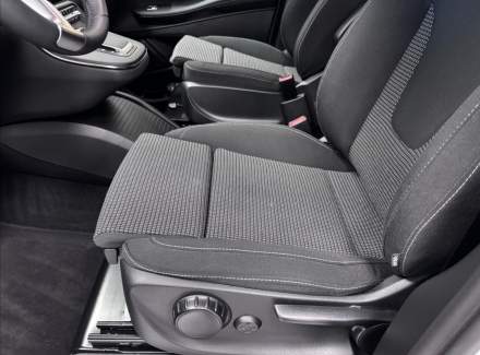 Mercedes-Benz - V-class