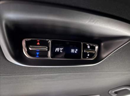 Mercedes-Benz - V-class