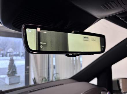 Mercedes-Benz - V-class