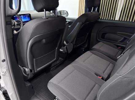 Mercedes-Benz - V-class