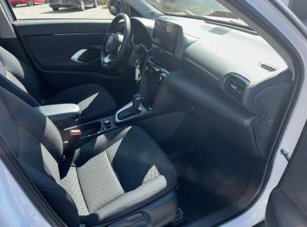 Toyota - Yaris Cross