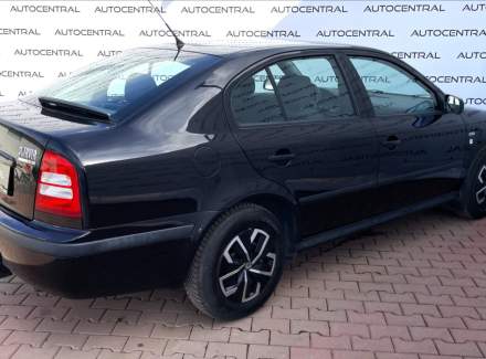 Škoda - Octavia