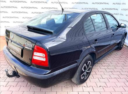 Škoda - Octavia