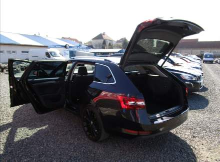 Škoda - Superb