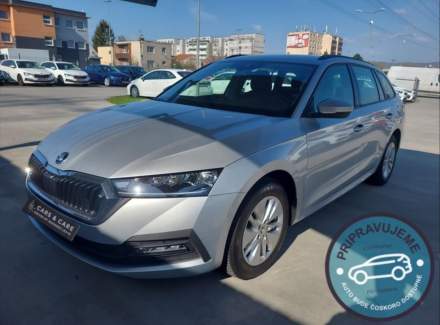 Škoda - Octavia