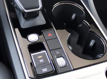 Volkswagen - Touareg
