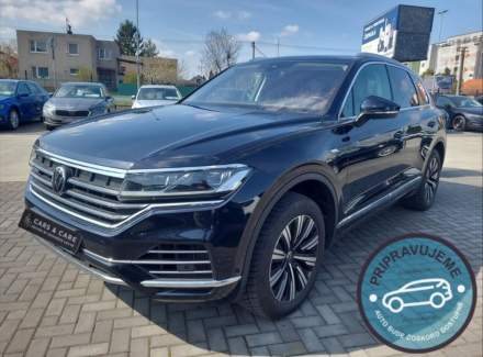 Volkswagen - Touareg
