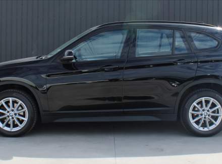 BMW - X1