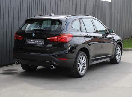 BMW - X1