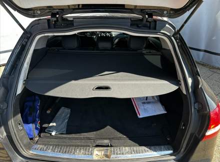 Mercedes-Benz - C-class