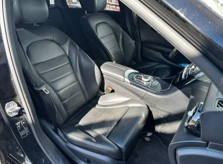 Mercedes-Benz - C-class