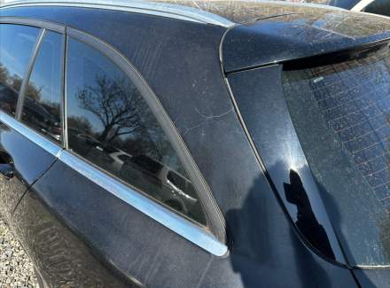 Mercedes-Benz - C-class