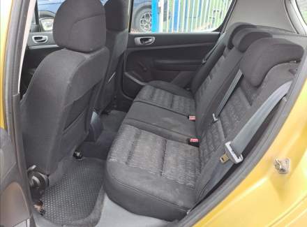 Peugeot - 307