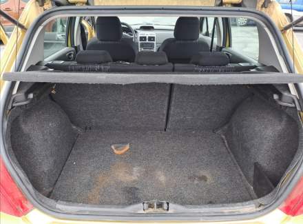 Peugeot - 307