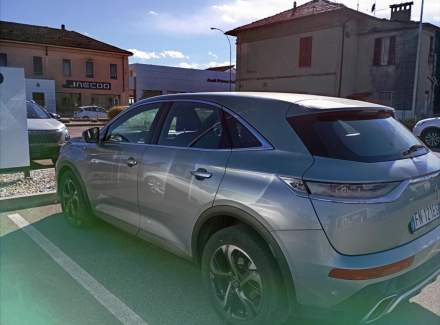 DS Automobiles - DS7 Crossback