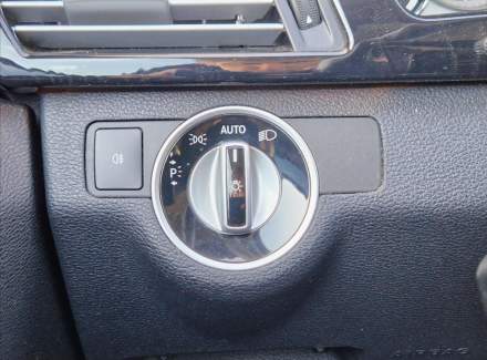 Mercedes-Benz - E-class