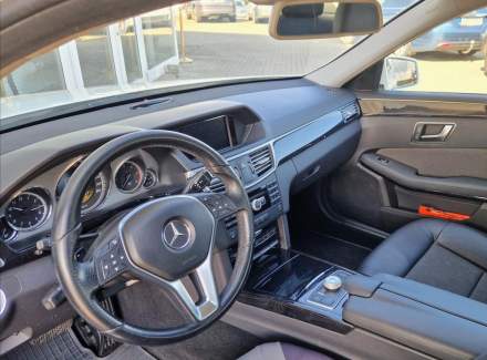Mercedes-Benz - E-class