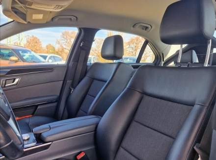 Mercedes-Benz - E-class