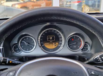 Mercedes-Benz - E-class