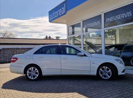 Mercedes-Benz - E-class