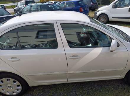 Škoda - Octavia