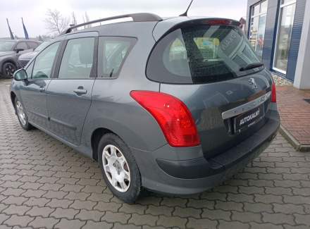 Peugeot - 308