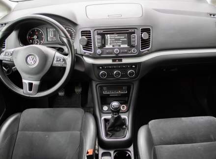 Volkswagen - Sharan