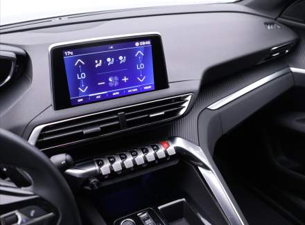 Peugeot - 3008