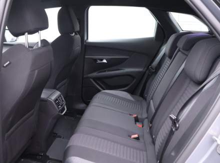 Peugeot - 3008