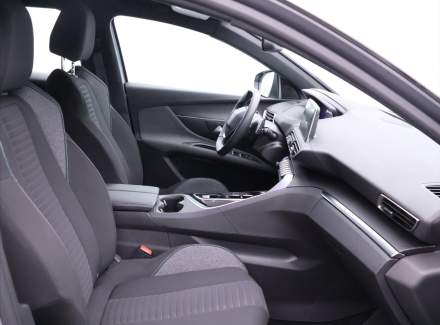 Peugeot - 3008