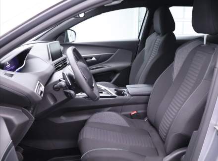 Peugeot - 3008