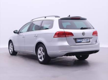 Volkswagen - Passat