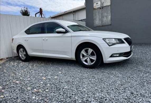 Škoda - Superb