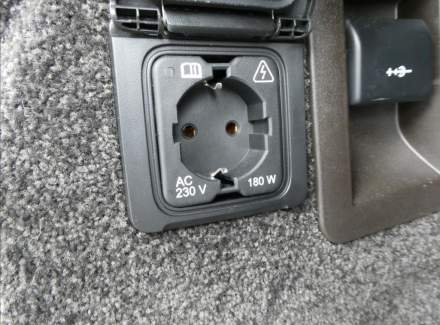 Land Rover - Range Rover