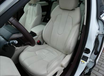 Land Rover - Range Rover Evoque