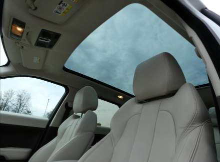 Land Rover - Range Rover Evoque