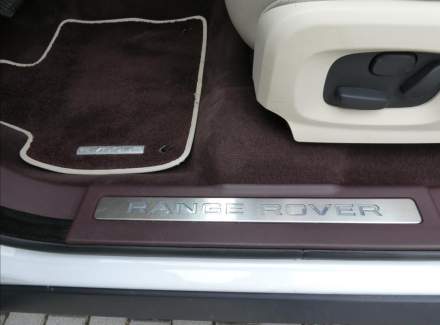 Land Rover - Range Rover Evoque