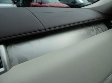 Land Rover - Range Rover Evoque