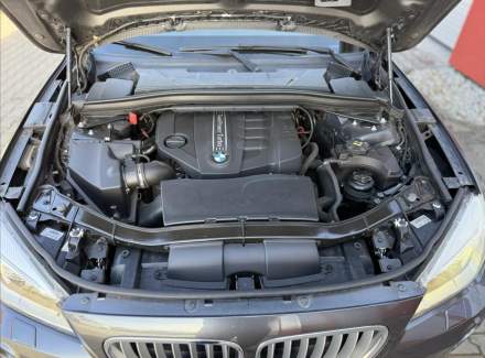 BMW - X1