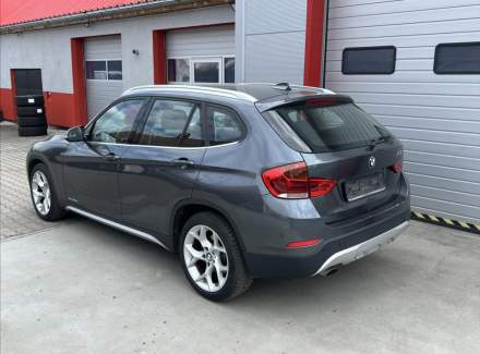 BMW - X1