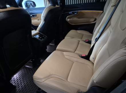 Volvo - XC90