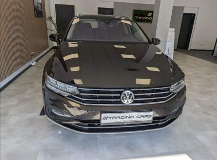 Volkswagen - Passat
