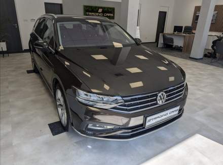 Volkswagen - Passat
