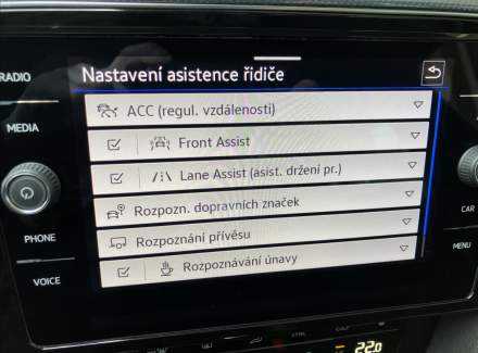 Volkswagen - Passat