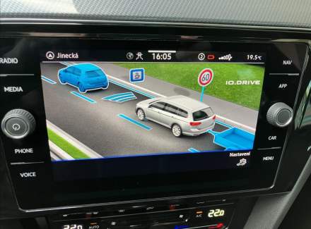 Volkswagen - Passat