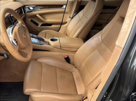Porsche - Panamera